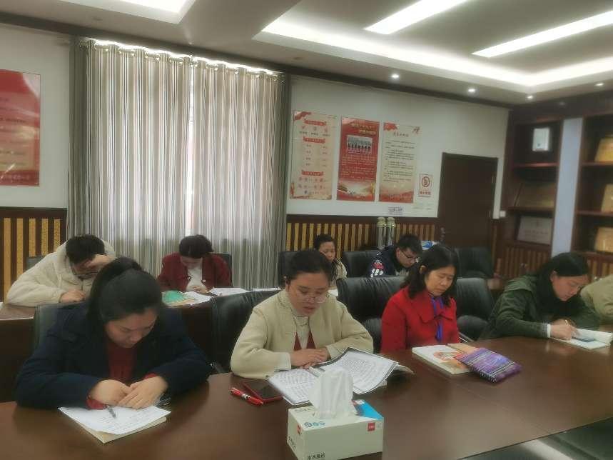 南湾营小学第120次语文校本研修报道_html_m572960d6.jpg