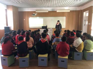 暖暖开学季 牛年冲冲冲——记南京市南湾营小学开学第一天_html_5858b99f.jpg