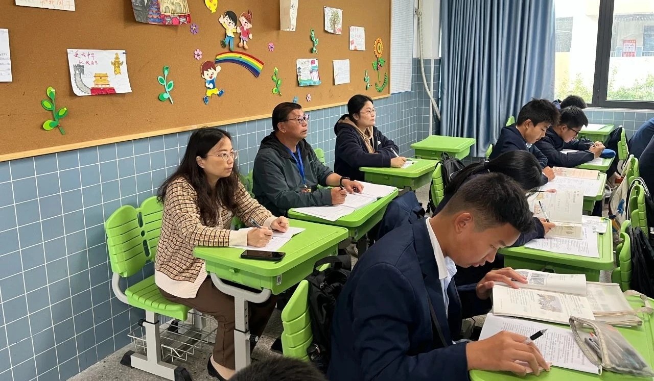 【绿色华中·督学专栏 】督学的脚步——10月“落实课程方案”专项督导