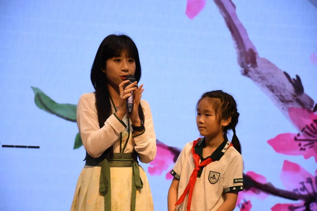 为保障学生们的生命安全_html_b88ba57.jpg