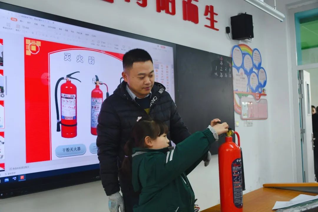 微信图片_20230217110622.jpg