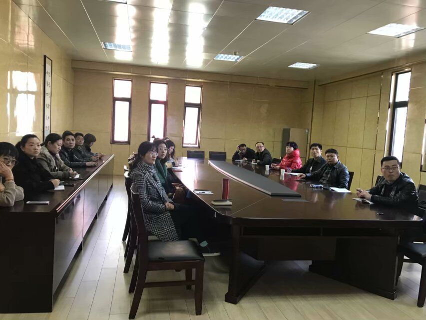 家校共育之校级家长委员会会议（41）_html_m59de0c88.jpg