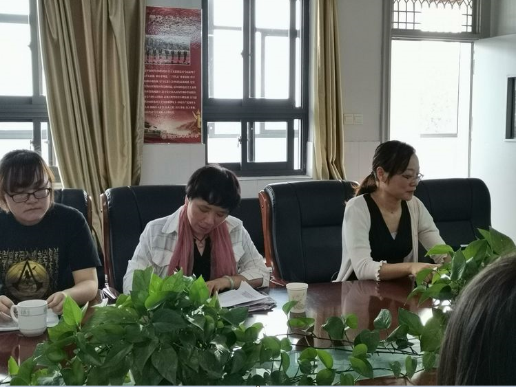 探寻青春的模样_html_1e601055.png