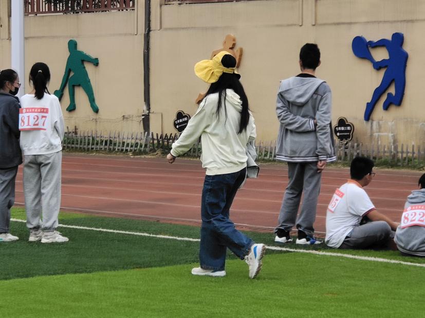 今天花中老师有点“high”_html_m7a5a0264.jpg