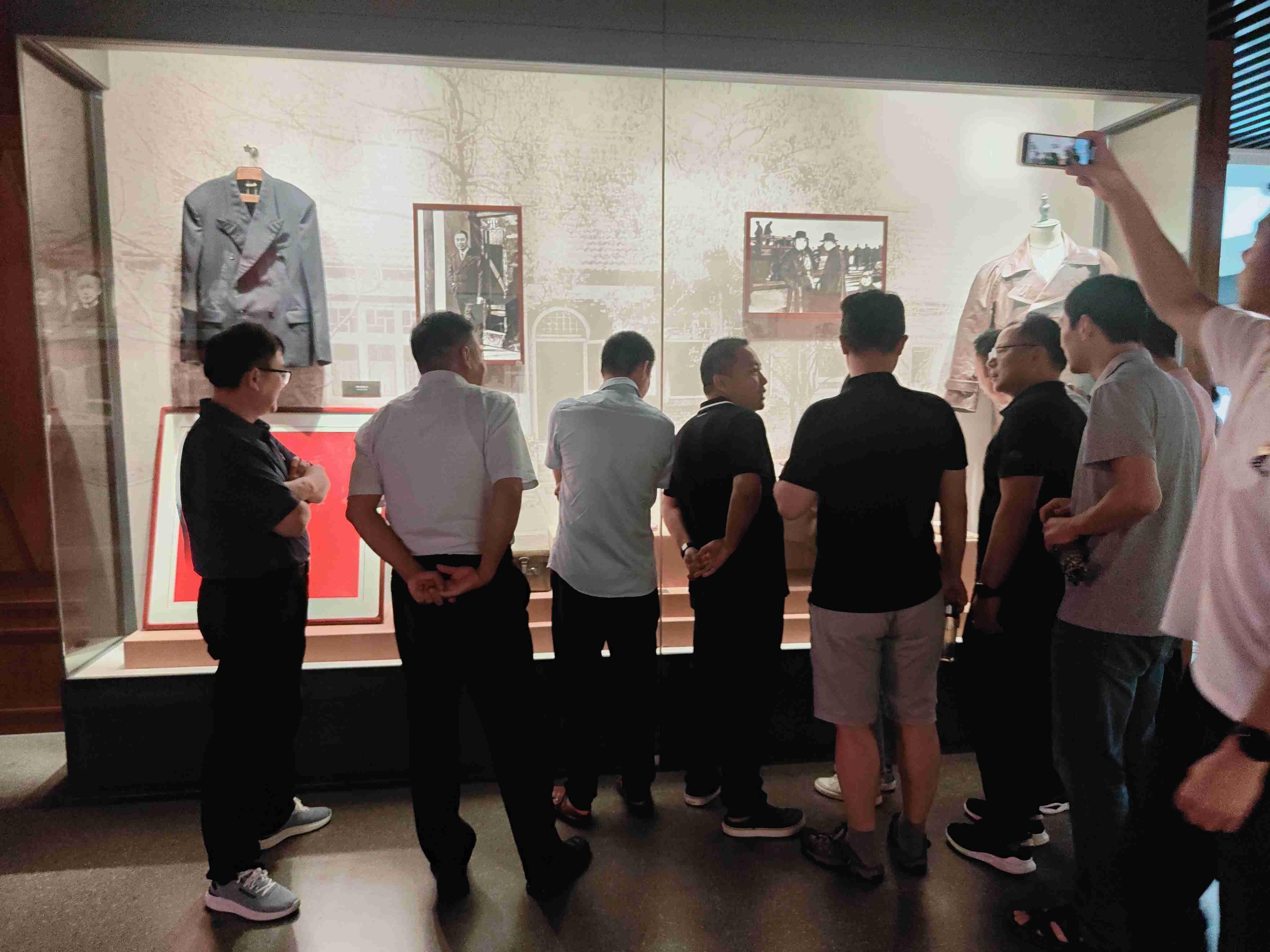学习新思想 奋进新栖霞主题党日活动_html_eed58a9.jpg