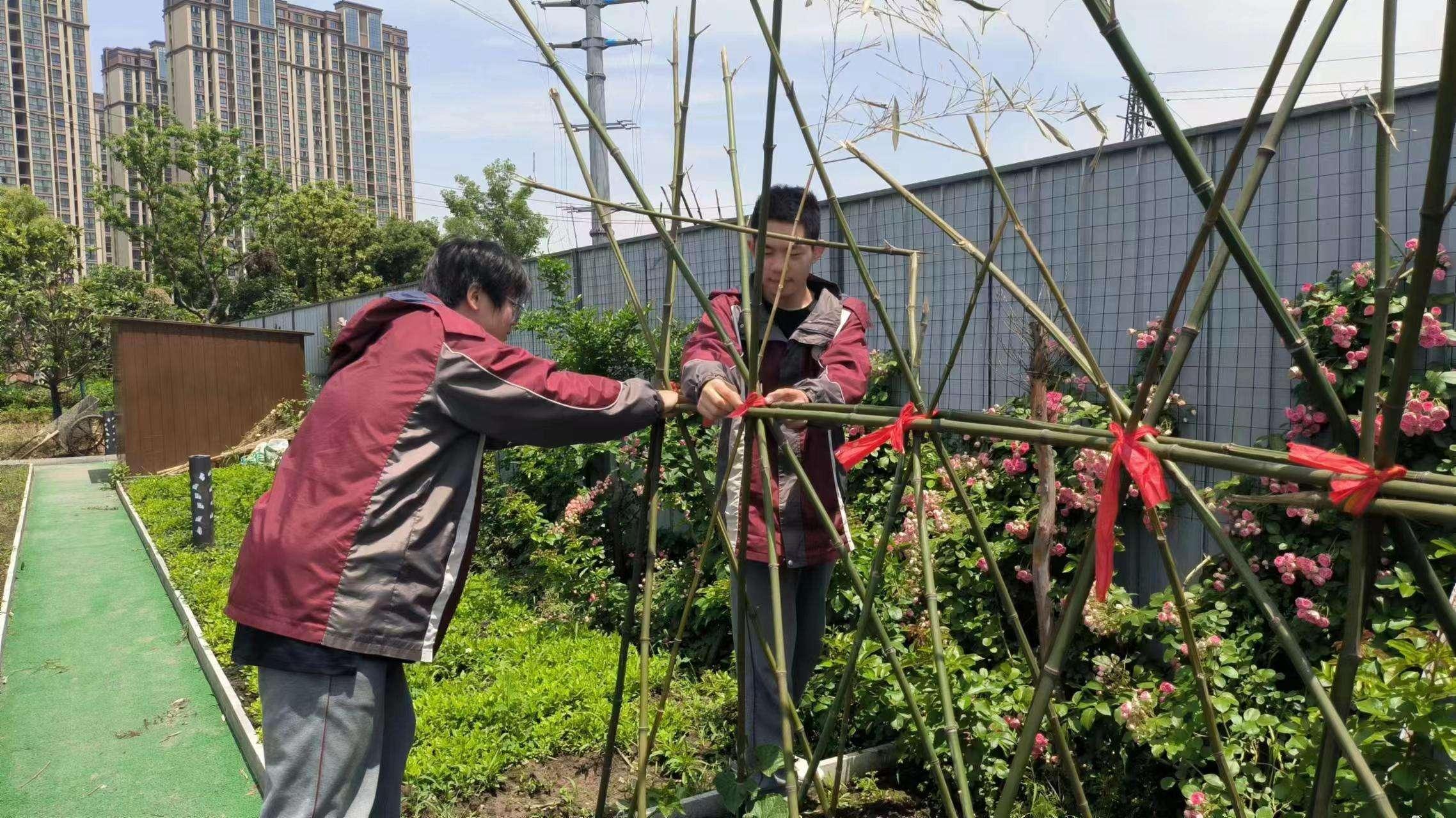 新建 DOC 文档_html_613aeb65.jpg