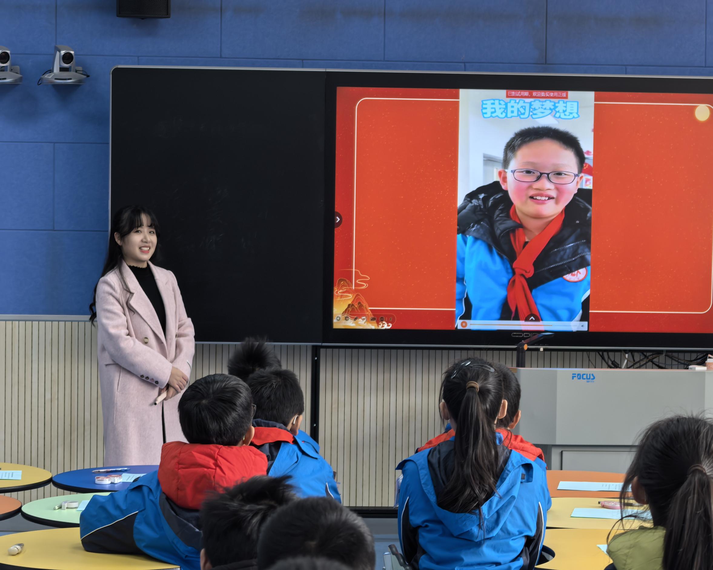 20241227班会赛课绽芳华 润物无声助成长_html_m280c839.jpg
