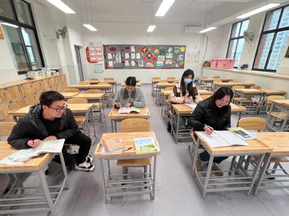 【知行晓庄】“自动课堂”下“小先生制”评价标准的思考与实践——记南京市晓庄小学数学组校本主题研究活动（一）