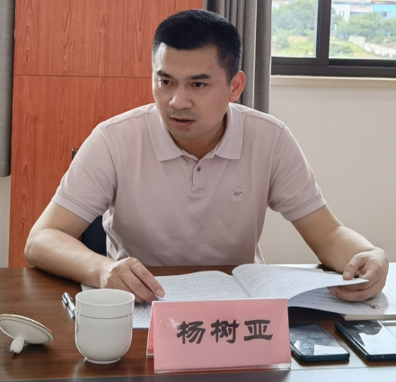 新闻报道_html_1551cee0.png