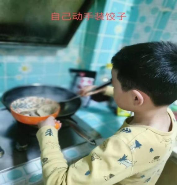 二5班小陶娃居家勤劳动2022.10_html_151015a.jpg