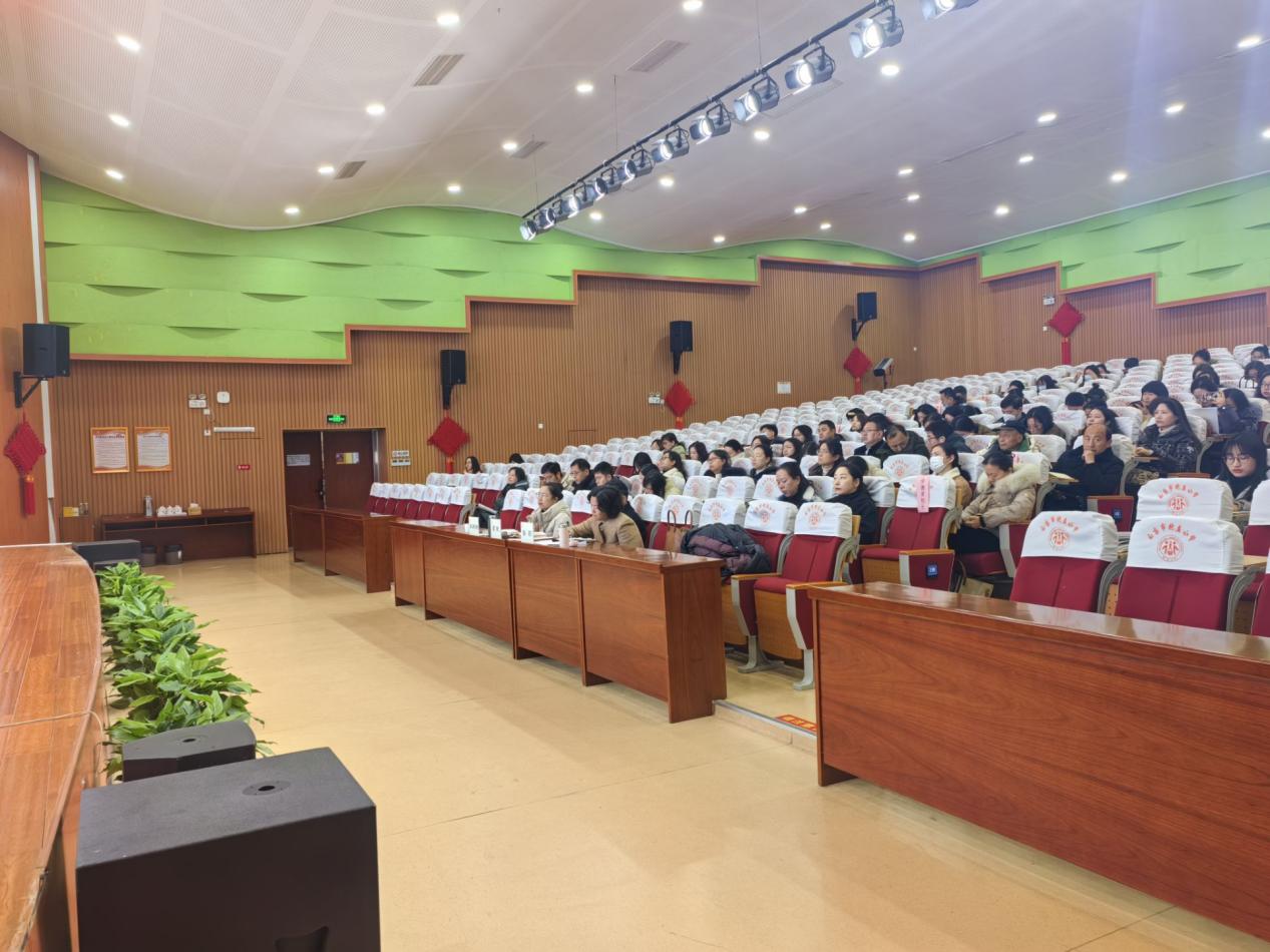 【知行晓庄】栖霞区关爱青少年身心健康“润心行动”工作布置会