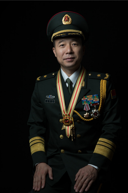 八一勋章 第四期_html_5026193c.png