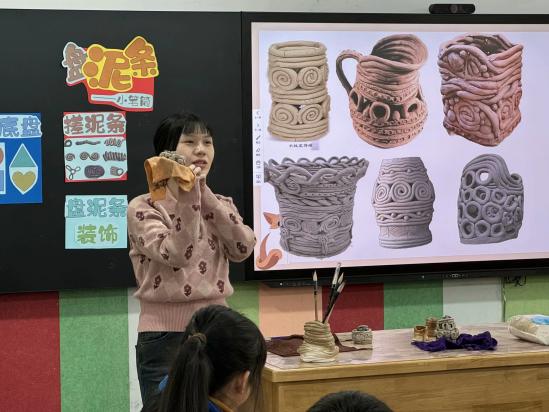 20231227美术组组内课新闻稿(1)_html_7103d857.jpg