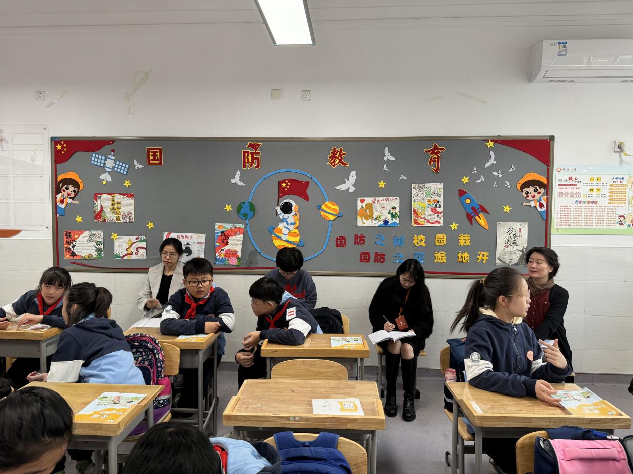 20241112活动报道：探讨单元主题意义 共研单元整体教学（六）_html_20b643ac.jpg