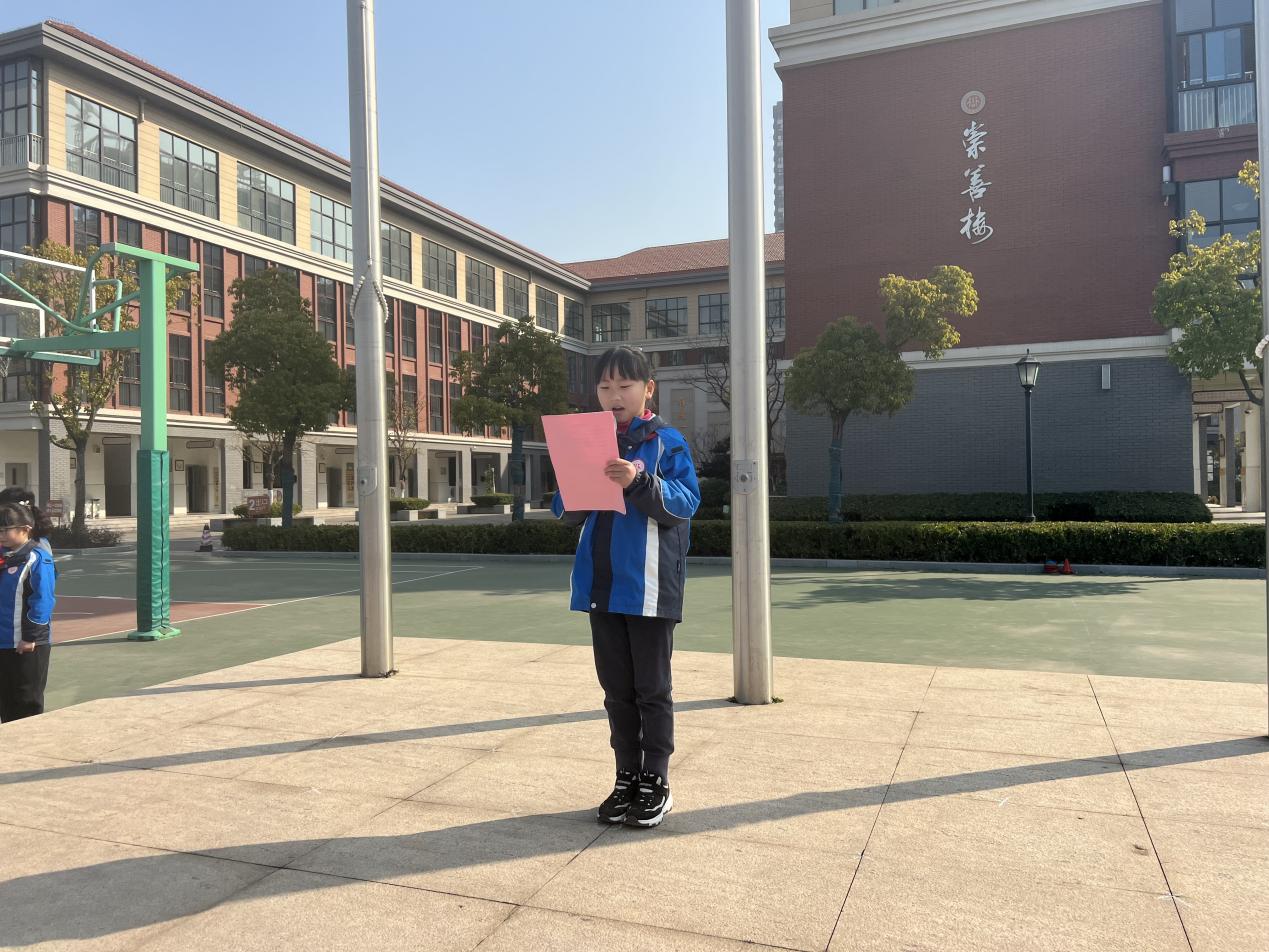第三周新闻稿_html_6f16b52d.jpg