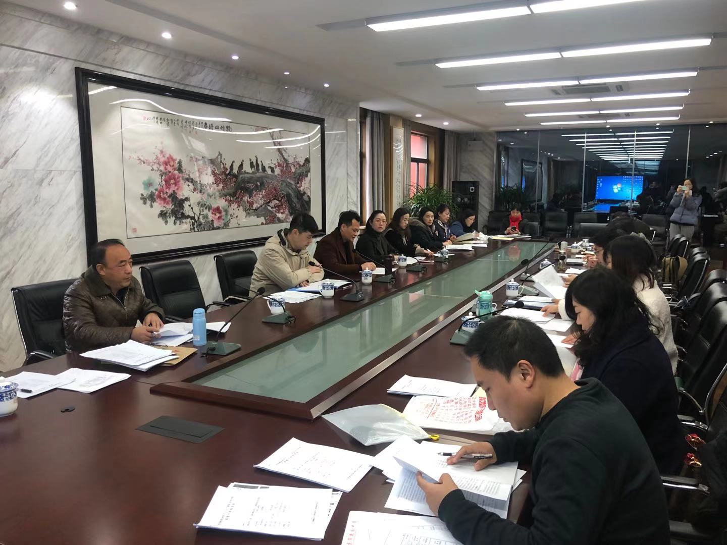 省规划课题中期论证_html_563a5037.jpg