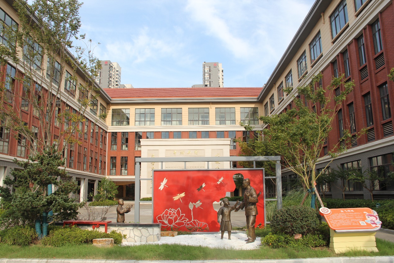 纪念活动新闻稿_html_70a35b83.jpg