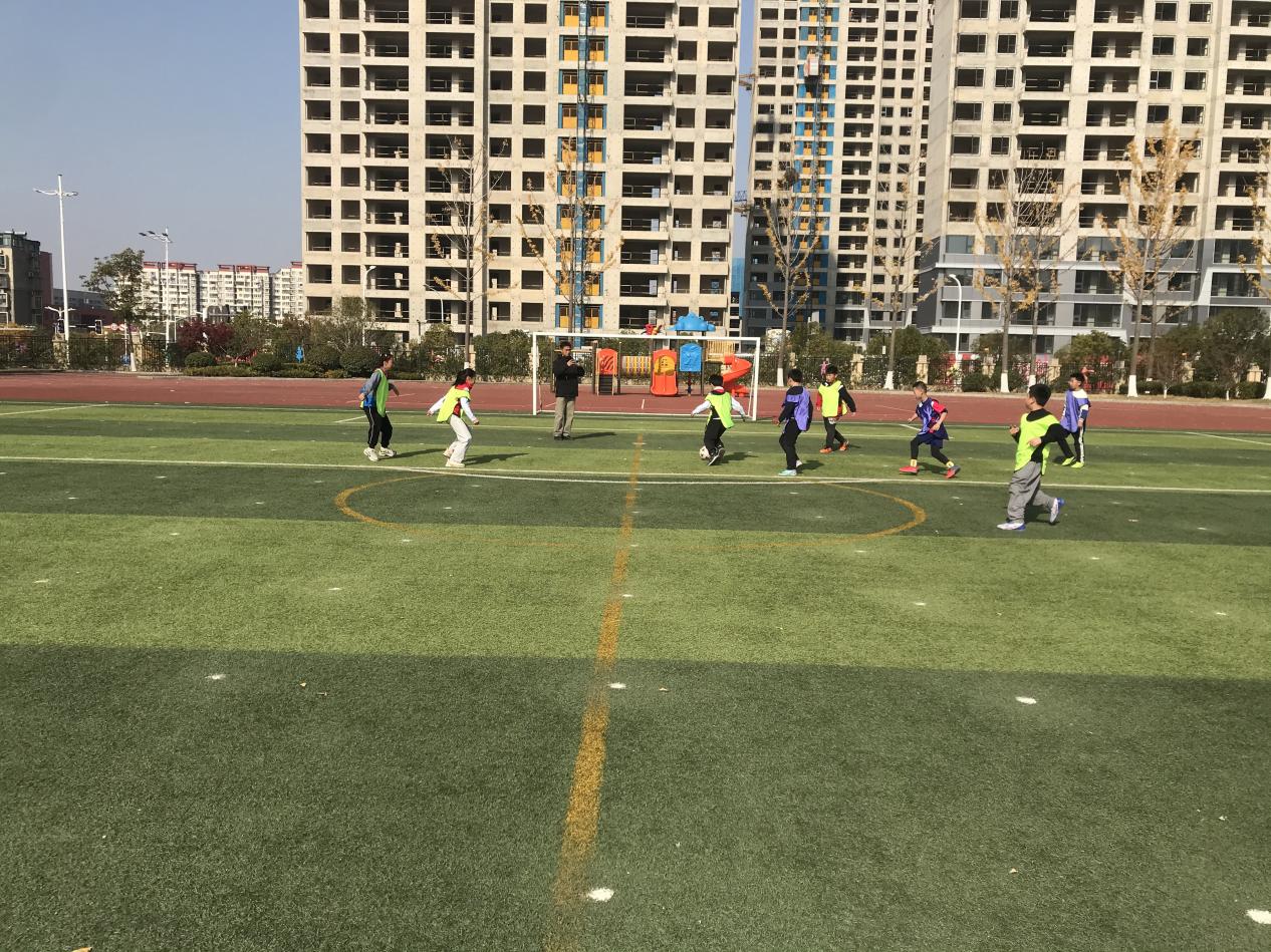 20231205晓庄小学“校长杯”足球班级联赛赛程报道（二）_html_6ce3ca8a.jpg
