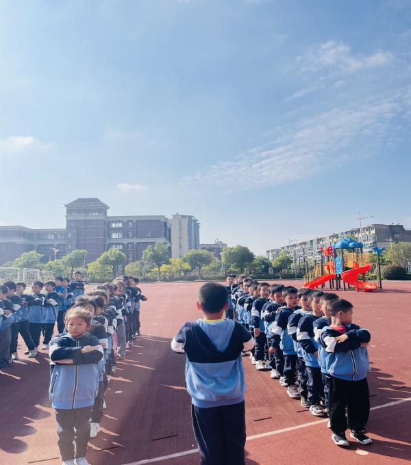 20241028 队列队形比赛新闻稿_html_m393291d.jpg