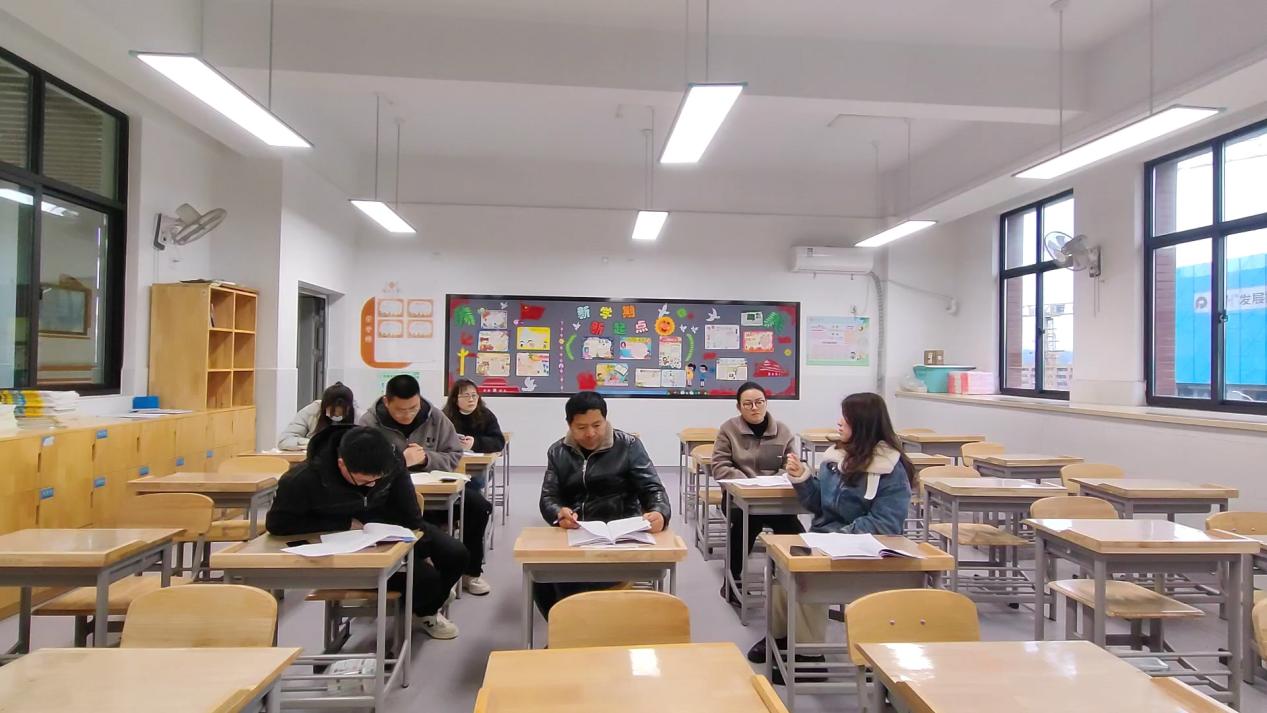 关注整体教学，精研课堂学做单(2)(1)_html_479476bd.jpg