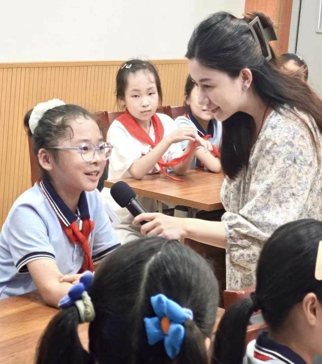 20240918探索青春奥秘，共筑健康基石——南京市晓庄小学行知校区开展青春期教育活动(1)_html_3d2fa069.jpg