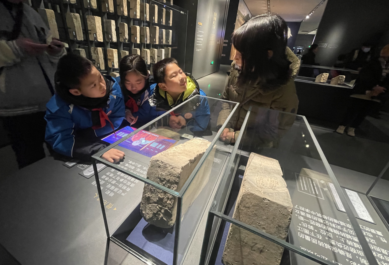 20240202   8.走近城墙博物馆 寻访优秀文化_html_4ea2a0e4.png