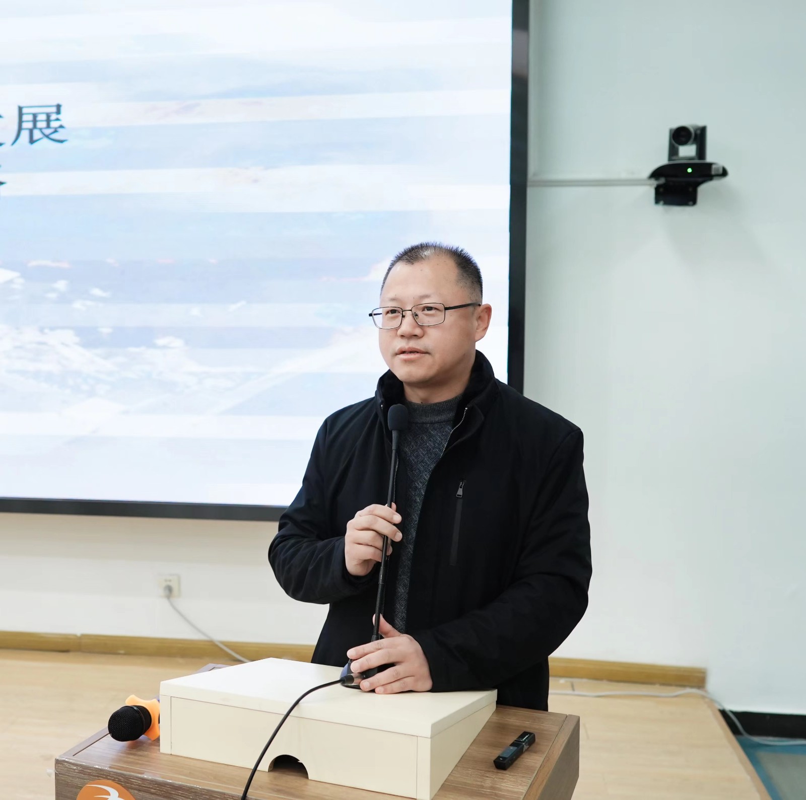 石校.jpg 石校.jpg