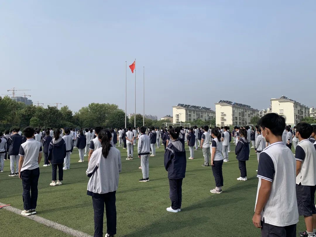 教师节报道_html_m793b0c2e.jpg
