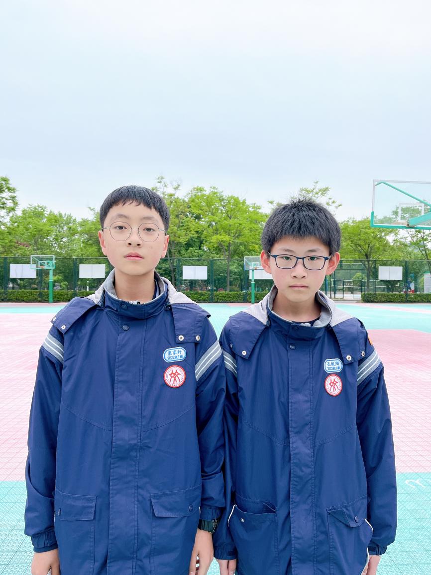 11升旗仪式报道20230423_html_4e12c9a1.jpg