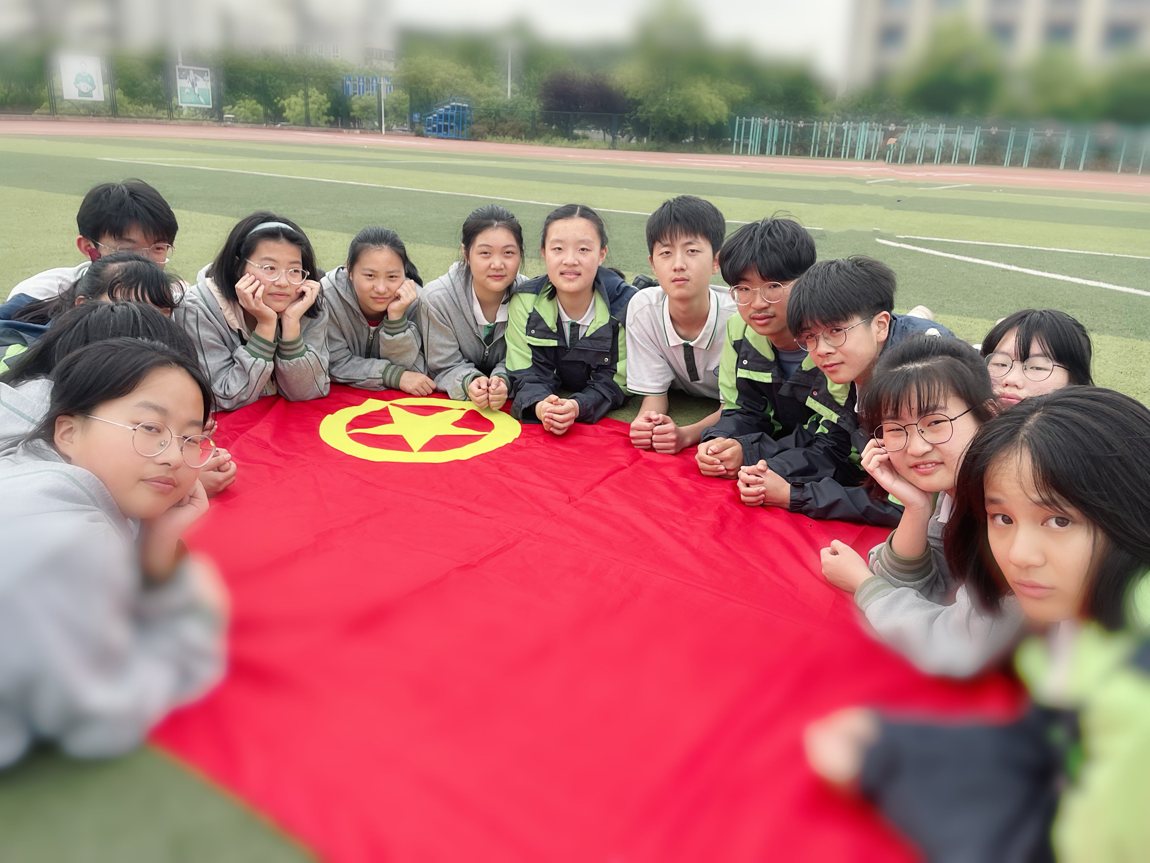6.1“喜迎二十大 永远跟党走 奋进新征程”系列主题活动_html_m50ceb866.jpg
