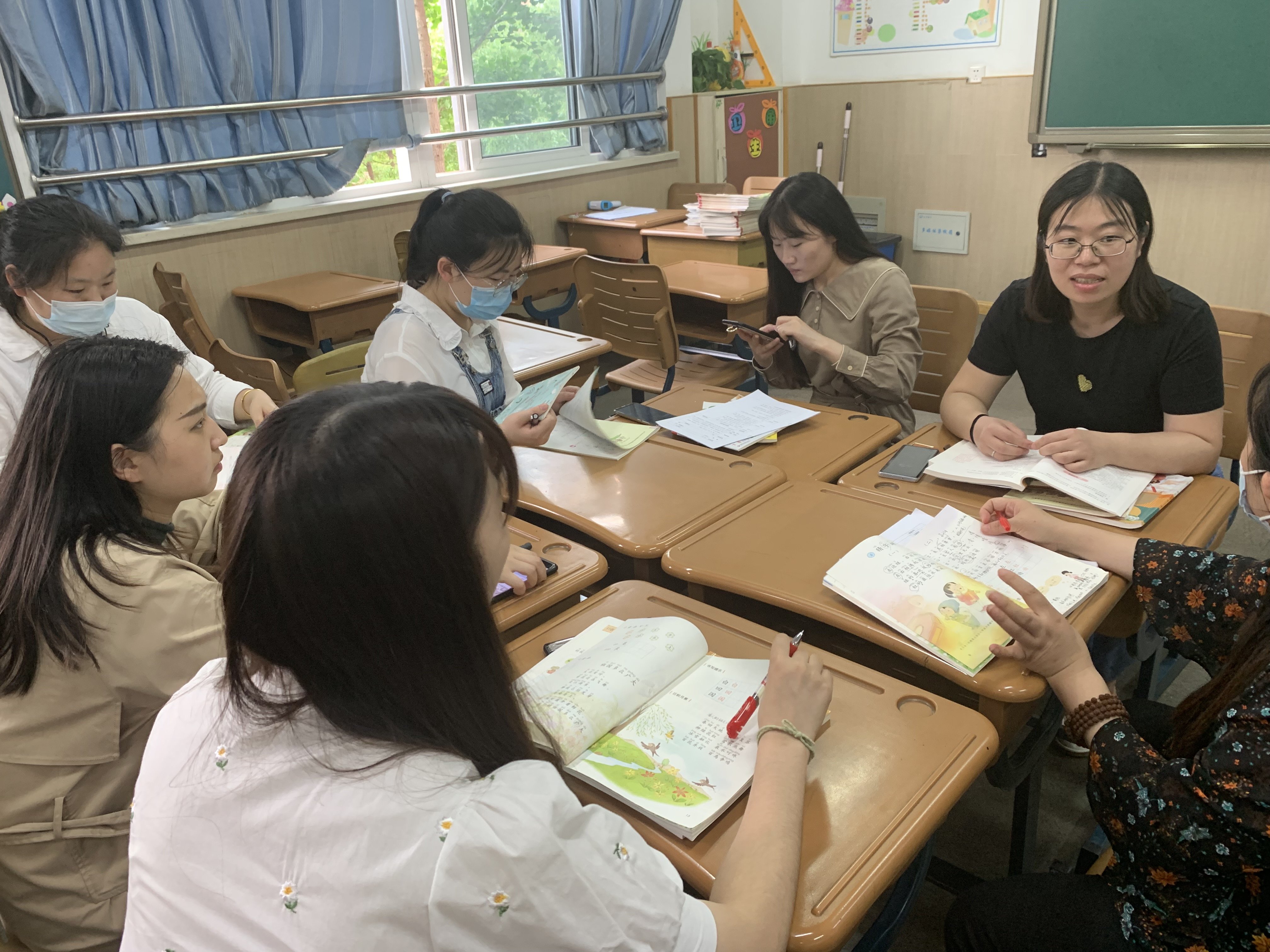 丁小低段语文复学教研活动（二）报道_html_1432ffa3.jpg