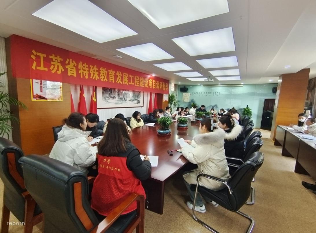 “研”语绽芳华，聚力共成长_html_m65e9dc69.jpg