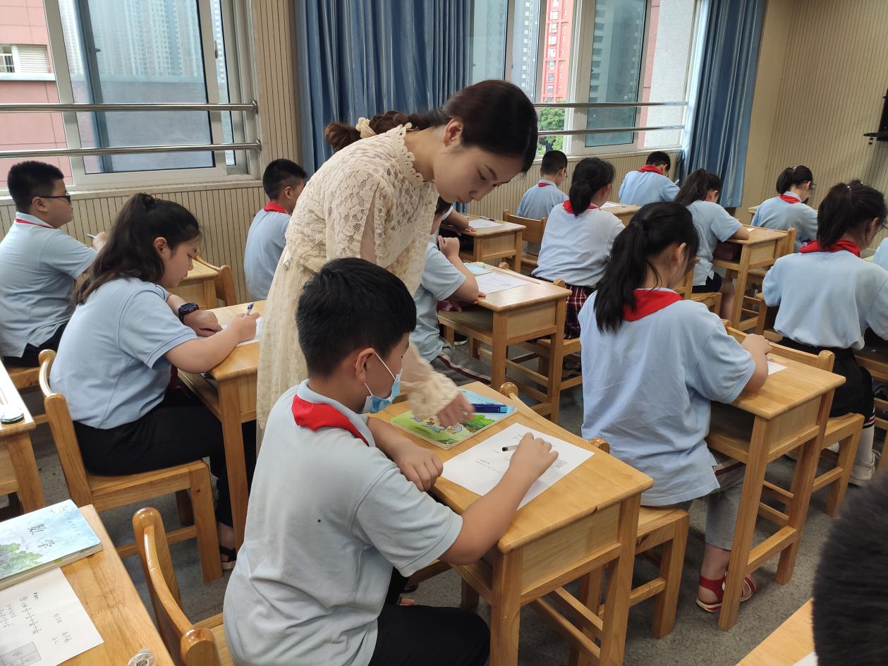 五年级数学教研报道_html_m5230991e.jpg