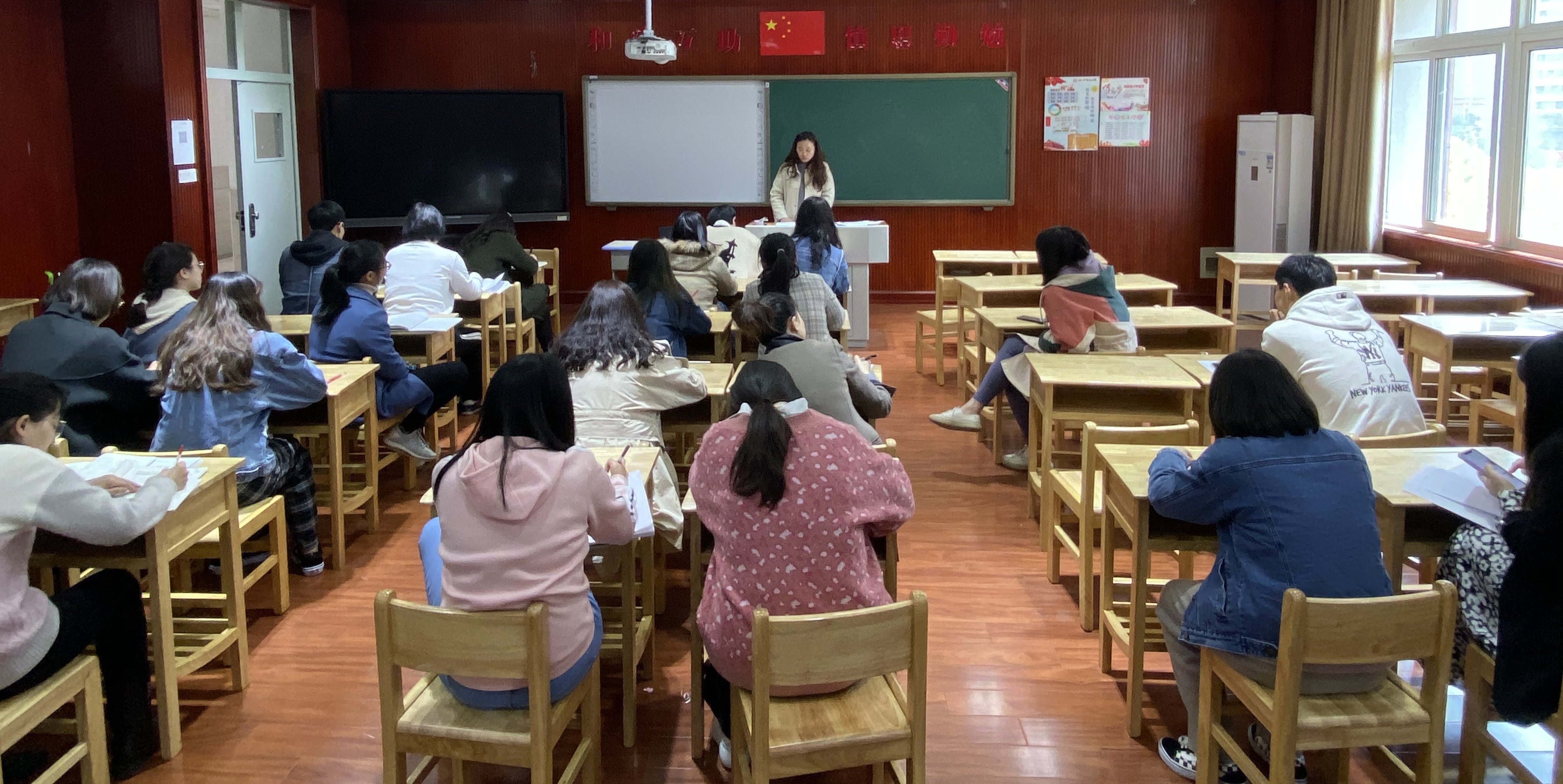 视导准备会议报道_html_m26ff0851.jpg