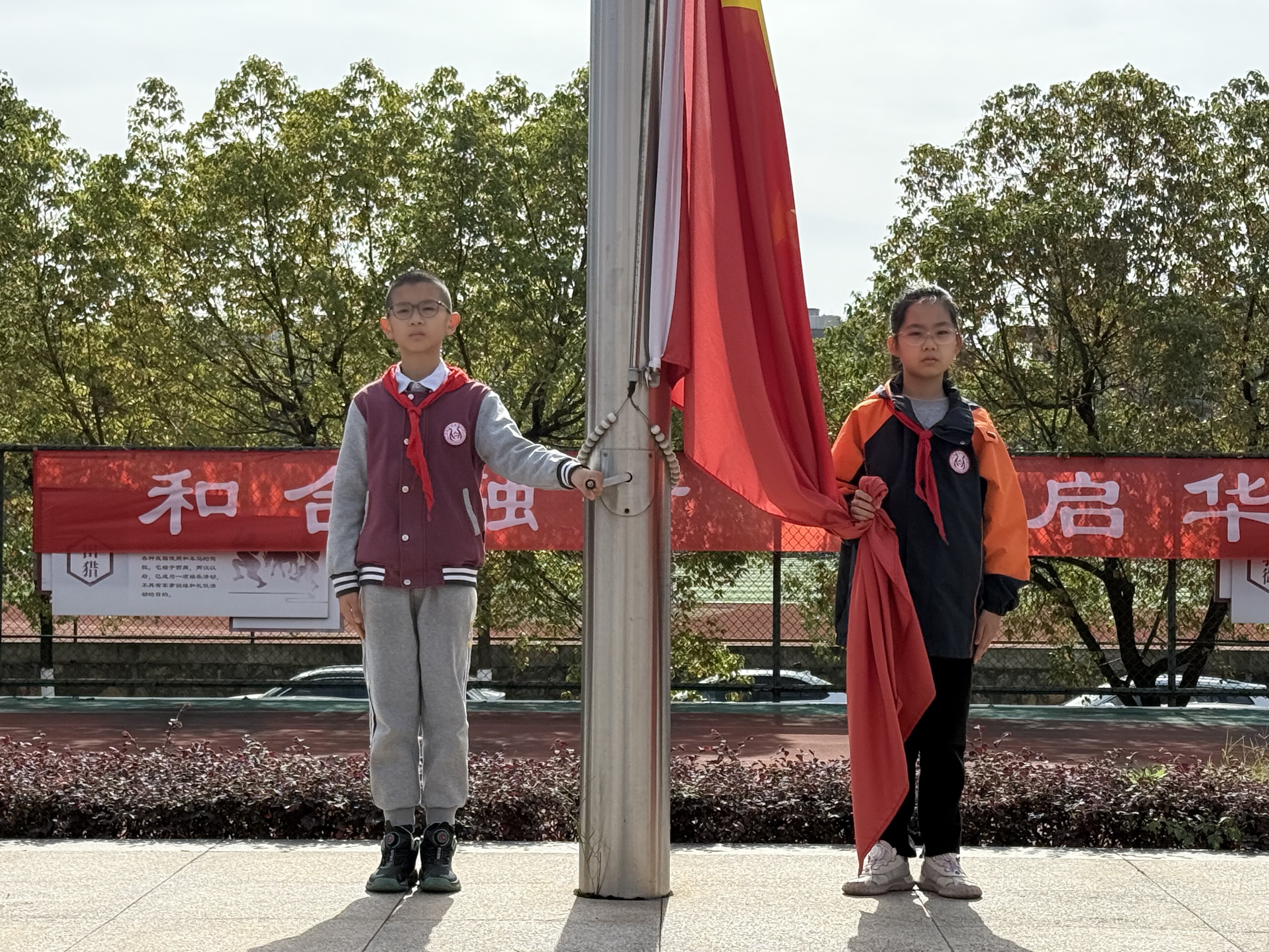 【丁香汉声 学生成长营】消防安全,从我做起_html_m20fe5dd7.jpg