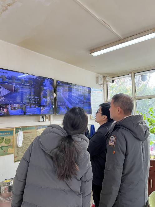 全面检查保安全，齐心协力迎开学(1)_html_m2dd18939.jpg