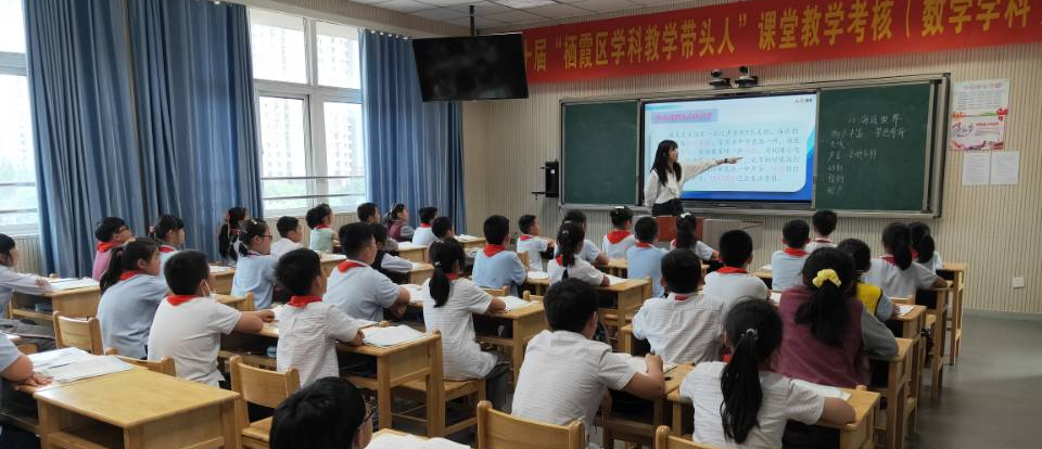 三语组内教研报道_html_3aaff97f.png