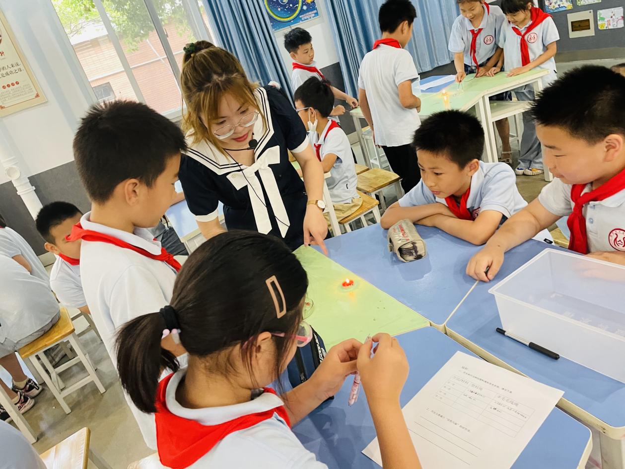 【迈小集团&middot;教学】 展课堂风采，助新秀成长_html_m3e0e8129.jpg