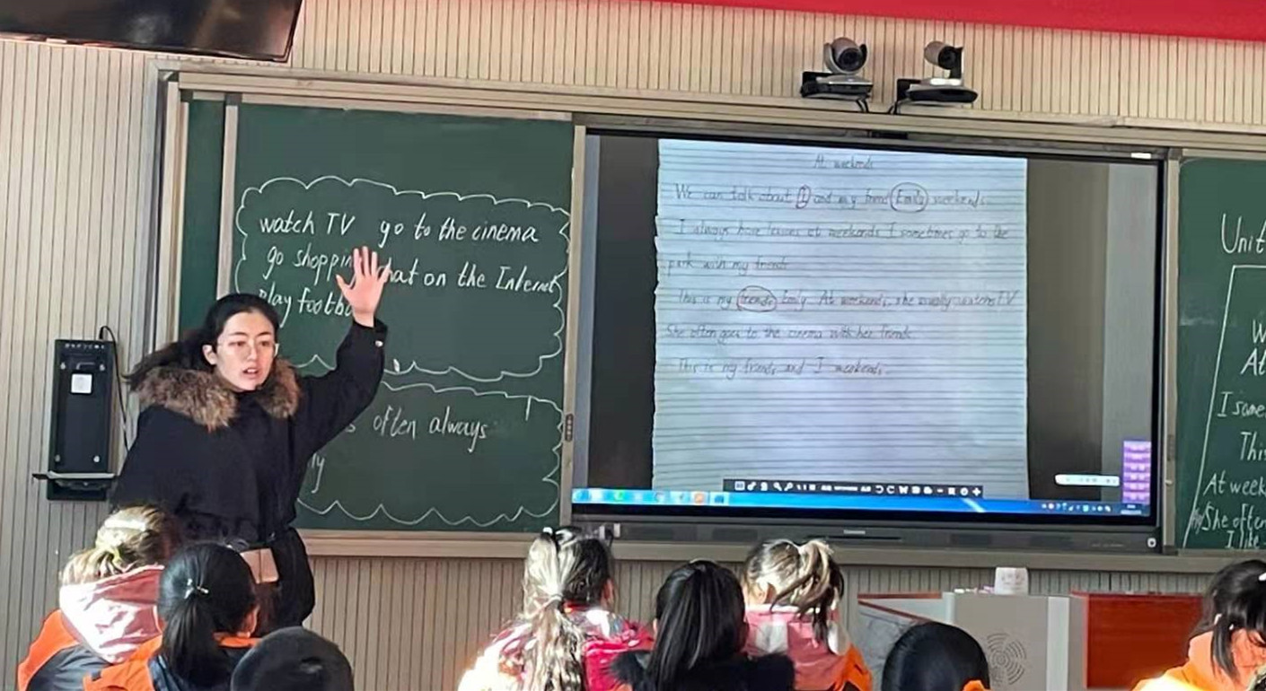 陶海琪上课照片3_副本.jpg