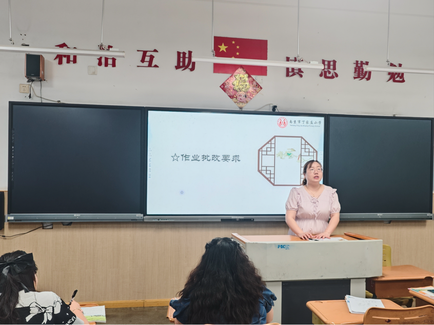 8.31【丁香汉声·教学】深耕课堂沃土，细耘语文芳华——2025–2026学年第一学期语文组第一次集体备课侧记(1)(1)_html_14b38ce8.png