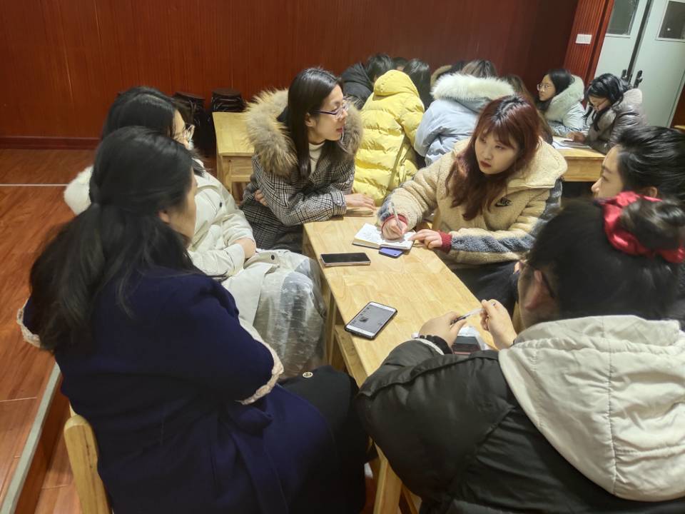 精准分析 砥砺前行_html_m2638340e.jpg