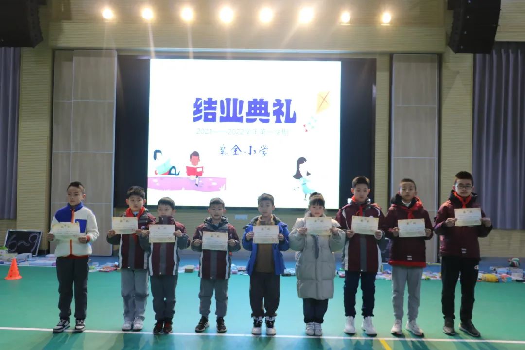 结业典礼_html_m3dc1bb4a.jpg