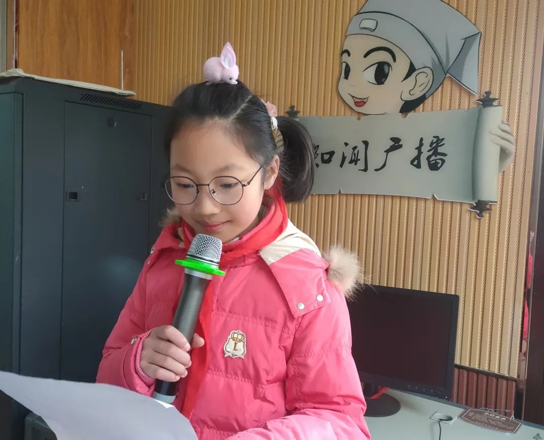 广播站_html_5dc88052.jpg