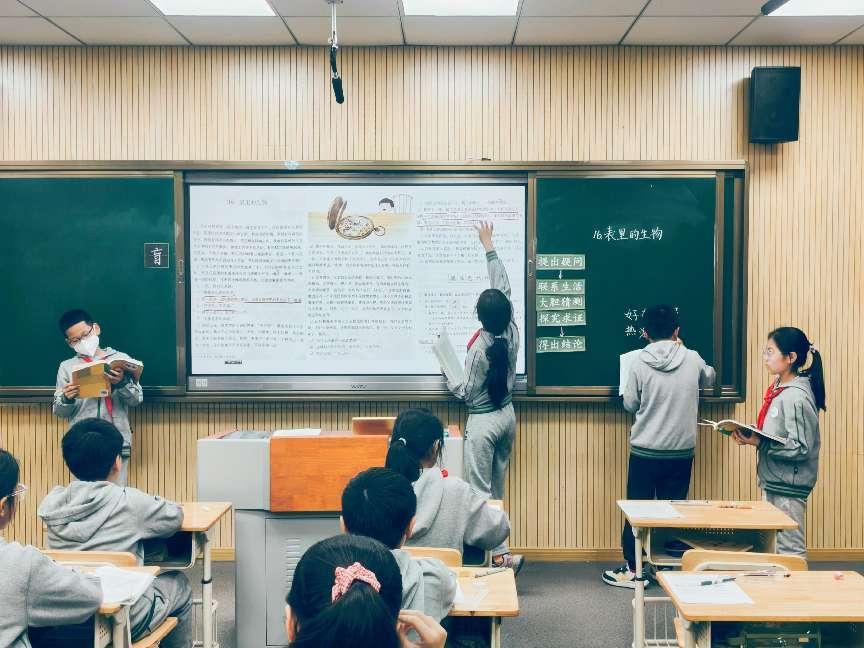 新建 DOCX 文档_html_5df98290.jpg