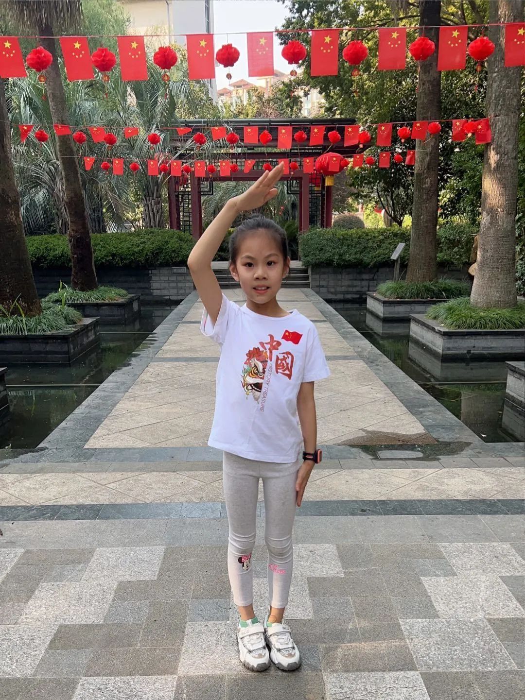庆国庆_html_m1ba22d9.jpg