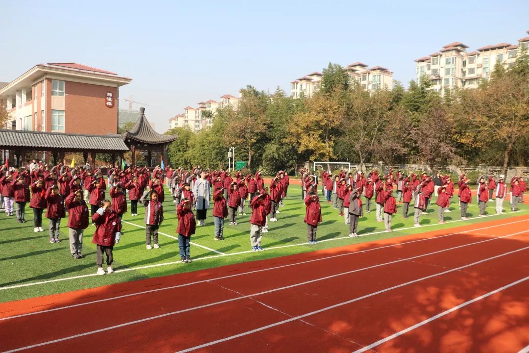 运动会666_html_22d0d841.jpg