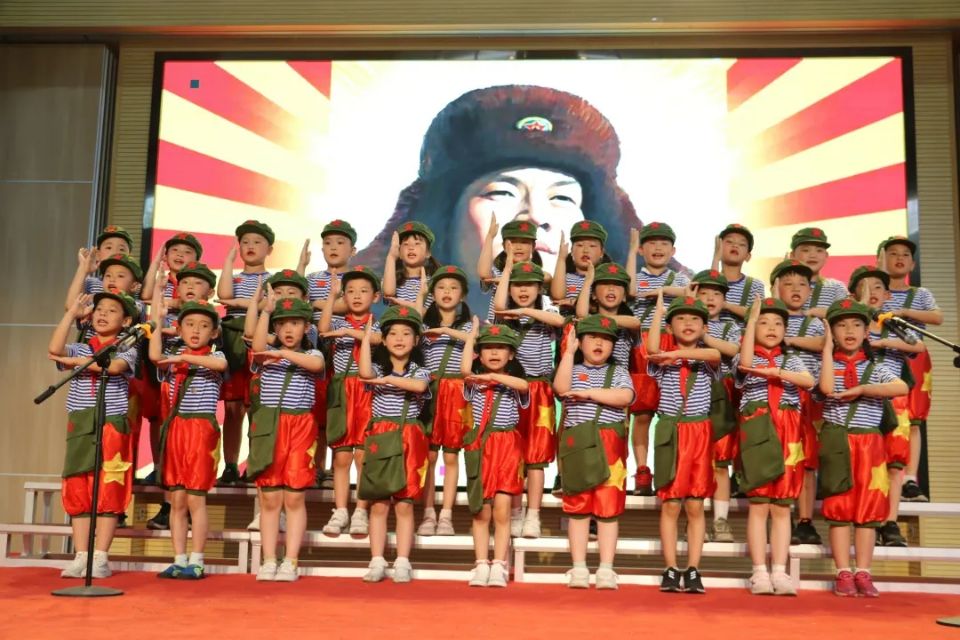 E4B9EFB5869953043C7A3BA13635F389.jpg