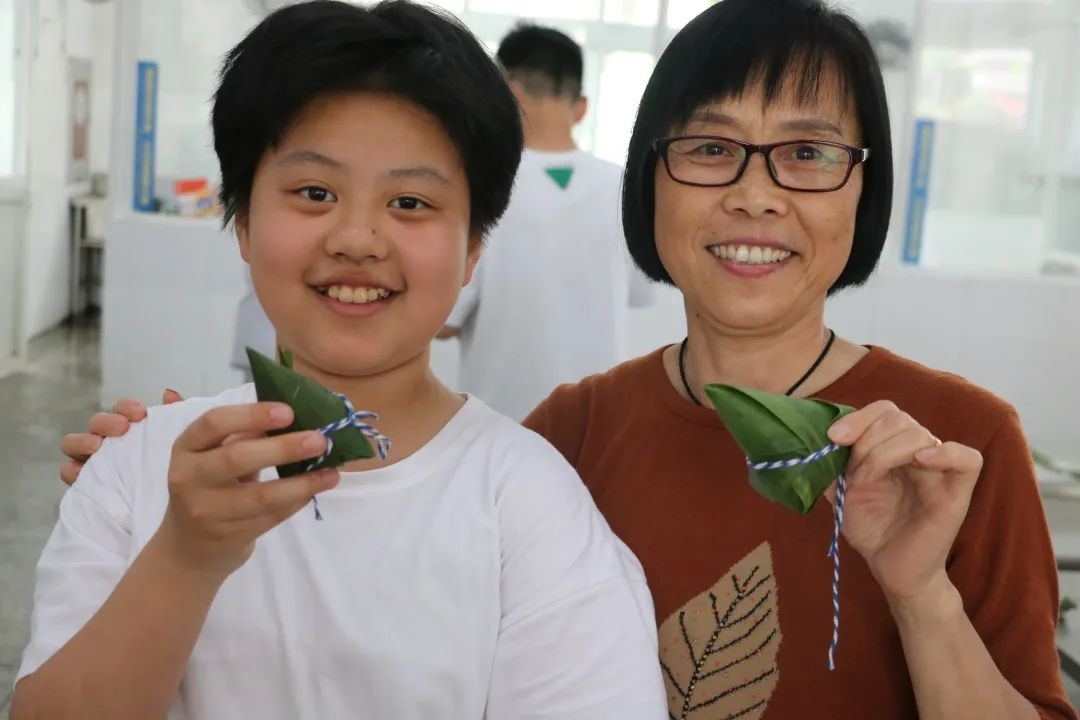 端午_html_m3ad523f7.jpg