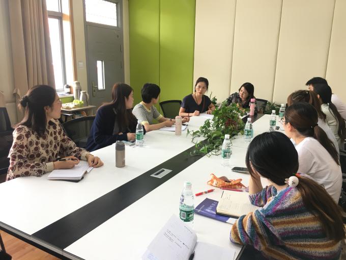 南京市小学科学卓越班第一轮研究课和成果交流报道_html_499694d4.jpg