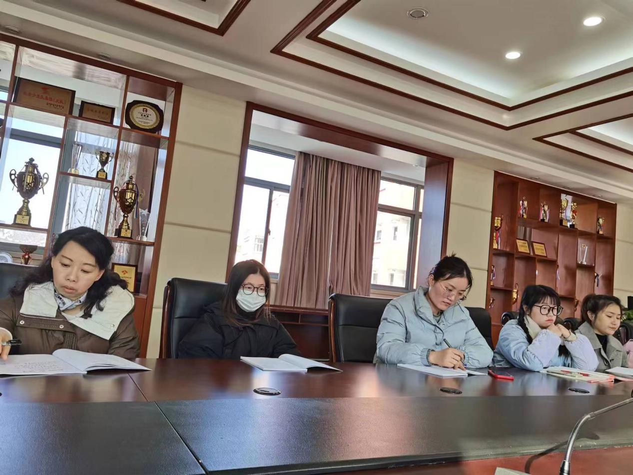 2.27【尚美迈小 教学】学巴蜀 落实双新 迈小教研组长会_html_504353fc.jpg